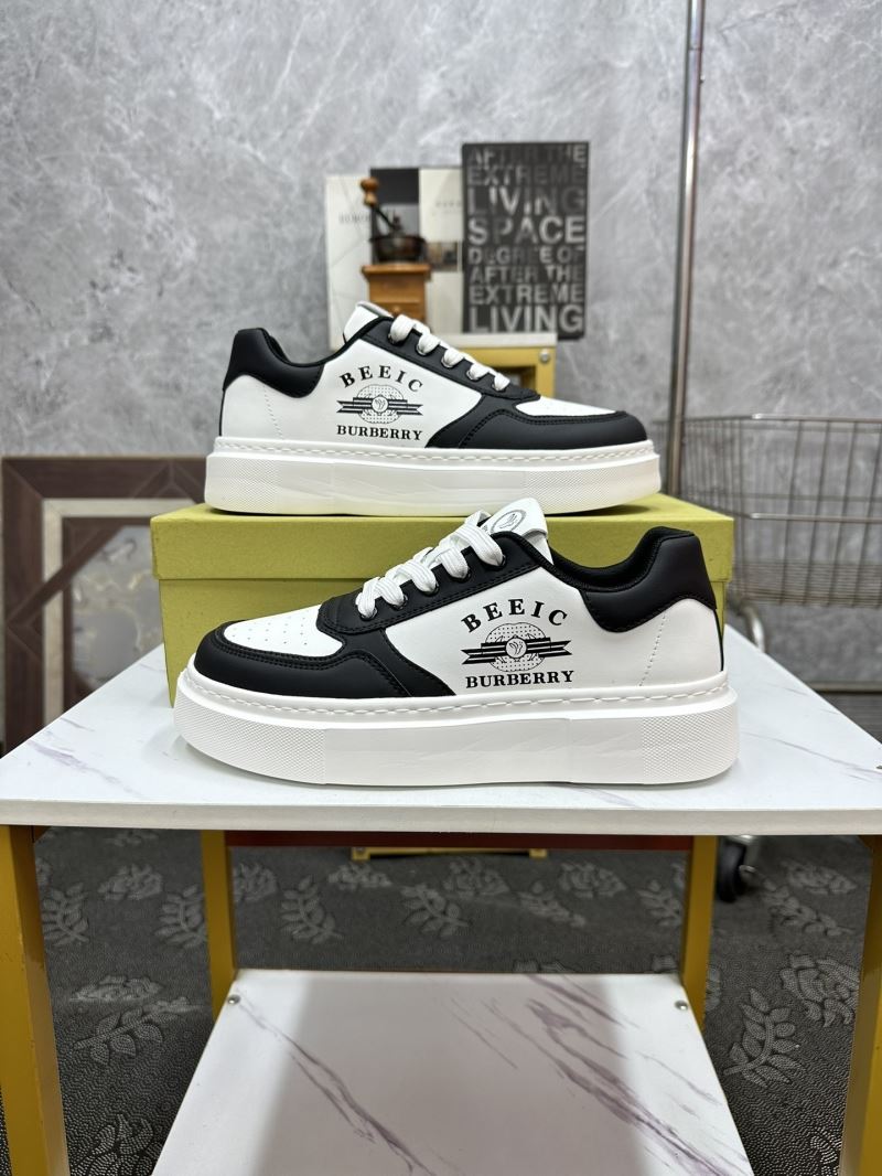 Burberry Low Shoes